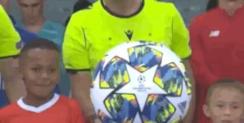 记者：徐彬可能外租葡萄牙，会考虑个人意愿；12月初回国集训