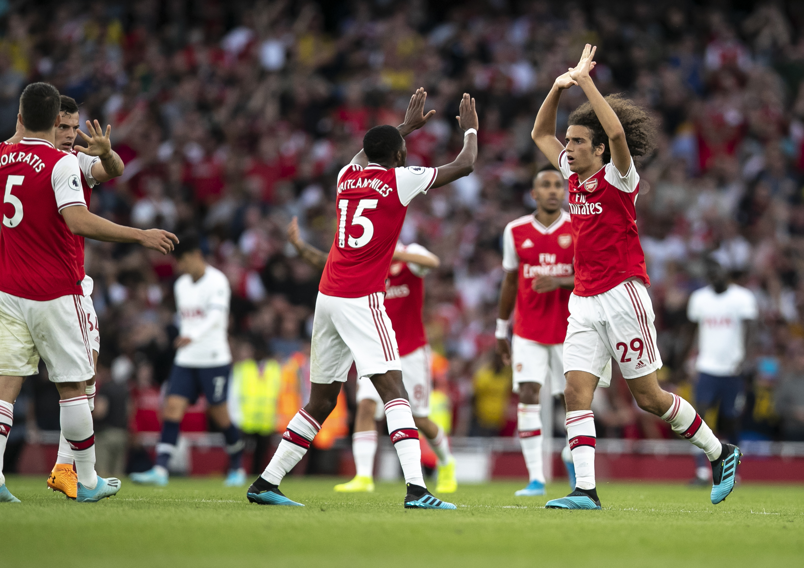 浮嶋敏：我们靠防守取得了成绩，建队方针是基于进入世少赛（浮嶋敏：以防守立足收获佳绩，建队方针围绕冲击世少赛）