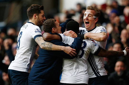 国安凯旋归来！足协杯夺冠背后的故事与战术解析（国安问鼎足协杯：夺冠幕后故事与战术解读）