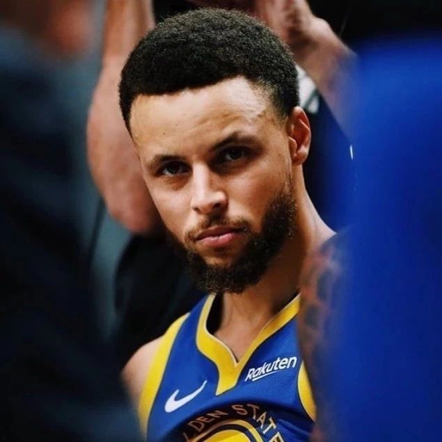 尤尔曼德：教练在岗位上待上15个月才合理，过早解雇教练不好（尤尔曼德：主帅至少应执教满15个月，别急着解雇）