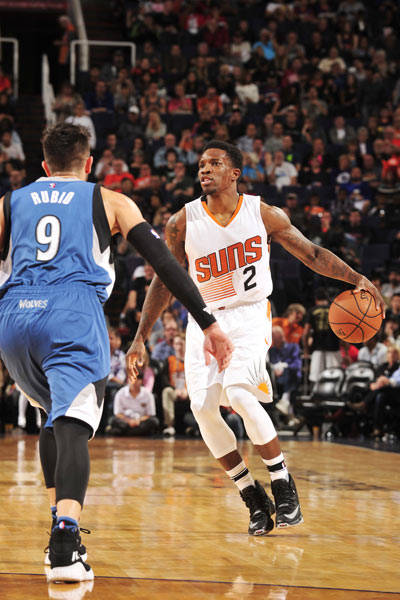 队报评法甲第14轮最佳阵：托万助朗斯登顶领衔，巴黎无人入选（《队报》评选法甲第14轮最佳阵容：托万领衔助朗斯登顶，巴黎无一人上榜）