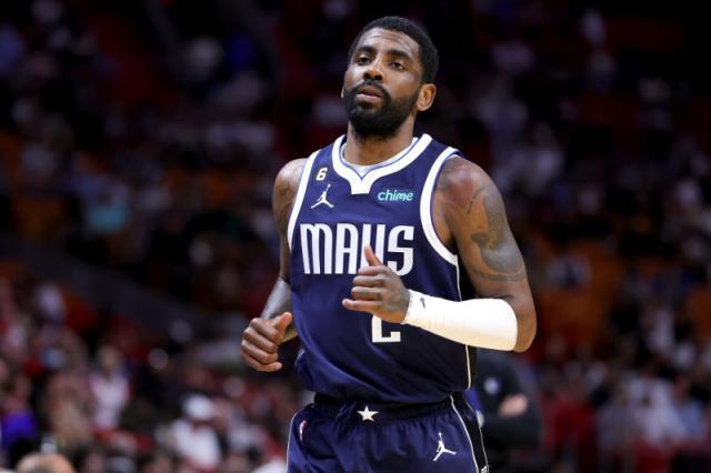 博努奇：小基耶萨可能踢附加赛；球员明白穿意大利球衣的责任（博努奇：小基耶萨有望出战附加赛，球员清楚身披意大利战袍的担当）