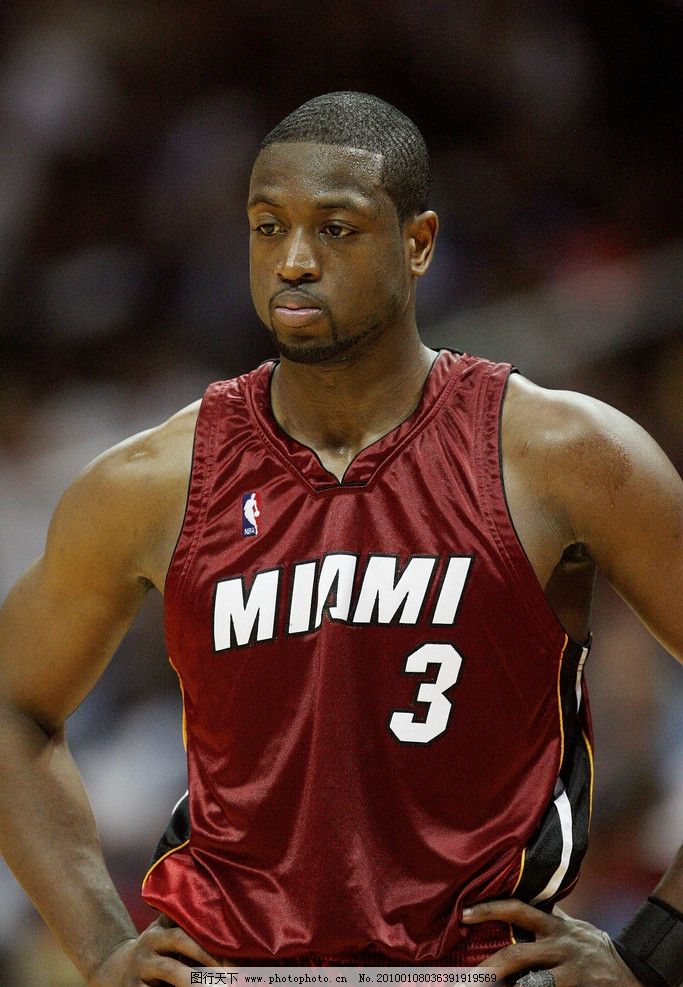 佩佩调侃摩洛哥队遭种族主义辱骂，黄潜官方发声明谴责（佩佩调侃摩洛哥队后遭种族歧视，黄潜官方发声谴责）